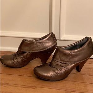 BC bronze metallic ankle booties
